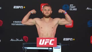 Рафаэль Физиев прошел процедуру взвешивая перед UFC Бойцовский остров 2