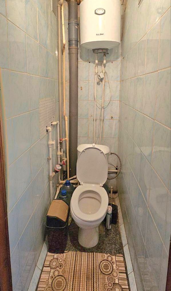 Продам 2-х комнатную квартиру на кв. Мирный (р-н погранзаставы) 5/9 эт., 52,9 кв.м.общ.пл. Комнаты раздельные, с/у раздельный, жилое состояние. . Цена 5,8 млн. руб. +7959-216-43-31 +7959-505-37-17 Елена ...